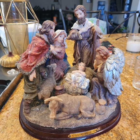 Xcaret Collection Nativity Scene - Picture 1 of 6